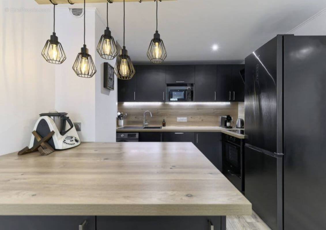 Appartement à MARSEILLE-7E
