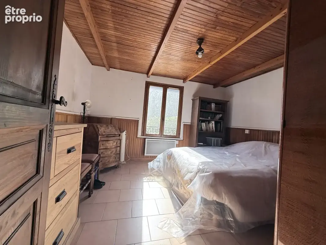 Vaste propriété de plus d’un hectare, entre oliviers centenaires et arbres fruitiers - photo 16