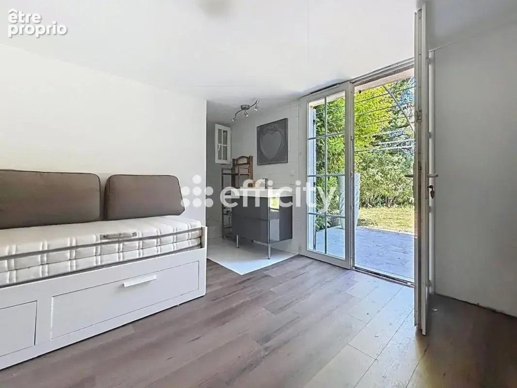 Maison 6 pièces 255 m² à vendre à Eguilles (13510) - photo 17