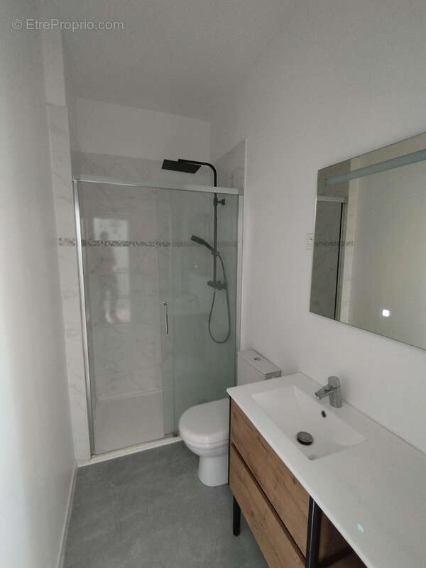 Maison à RUELLE-SUR-TOUVRE