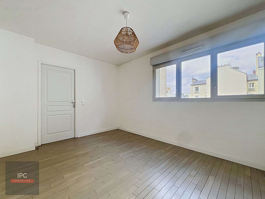 Appartement à CLICHY