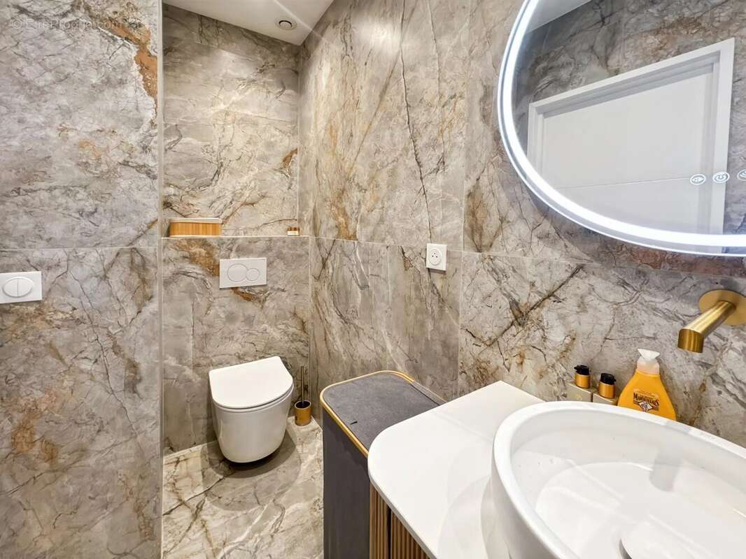 Appartement à LYON-6E