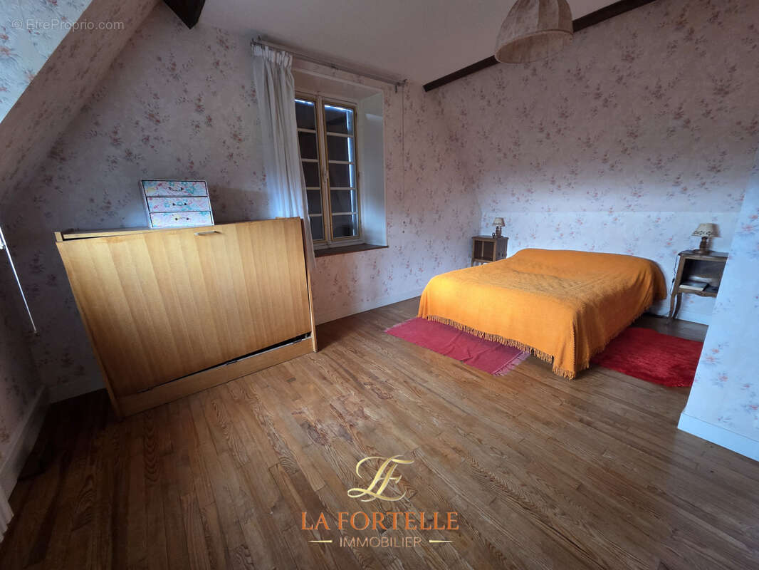Maison à LONGNES