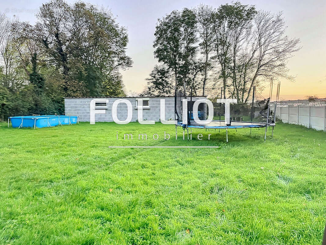 Maison à SAINT-PAIR-SUR-MER