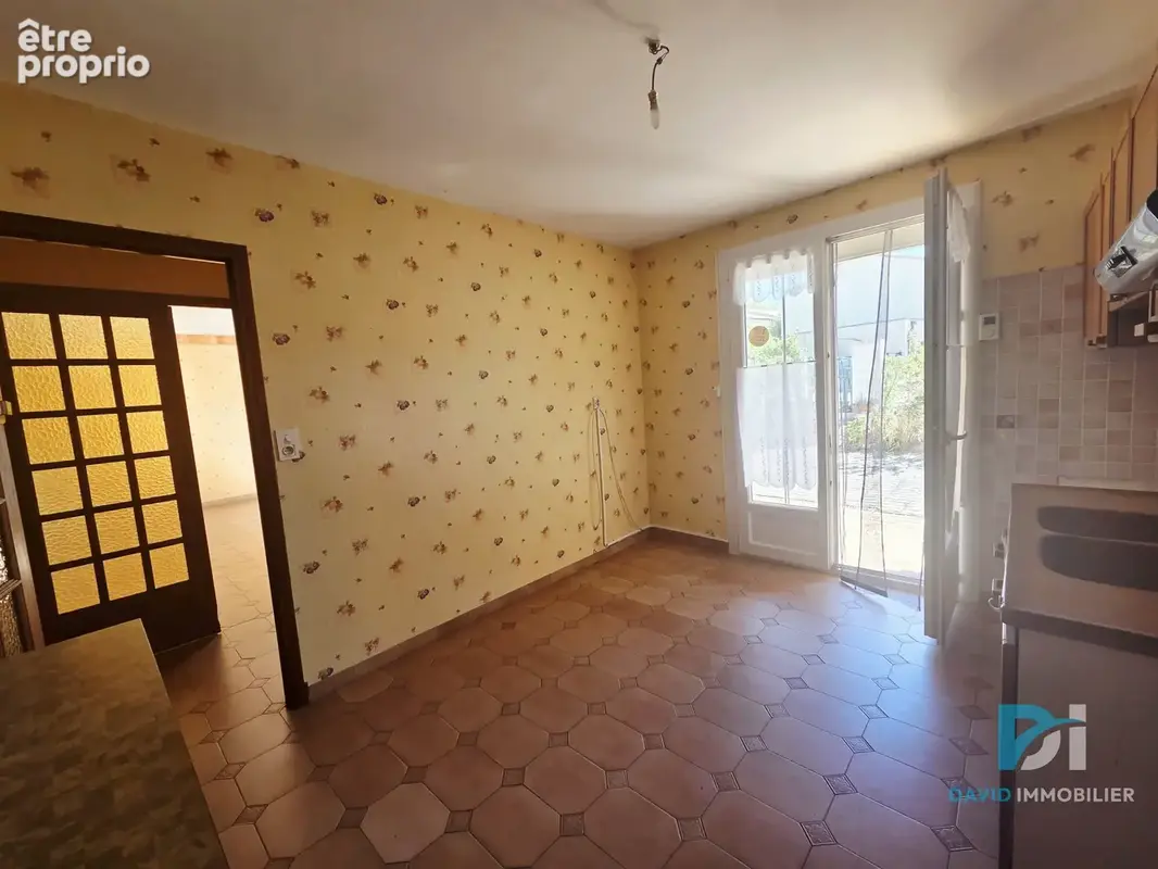Villa plain-pied avec garage - photo 3