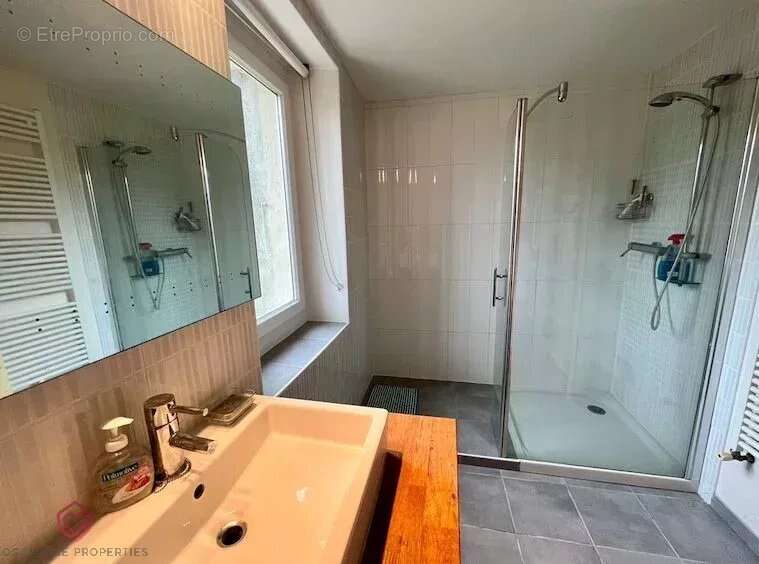 Maison à LABASTIDE-D&#039;ANJOU