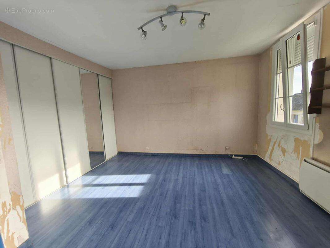 Maison 8 pièce(s) 211 m2 - photo 7