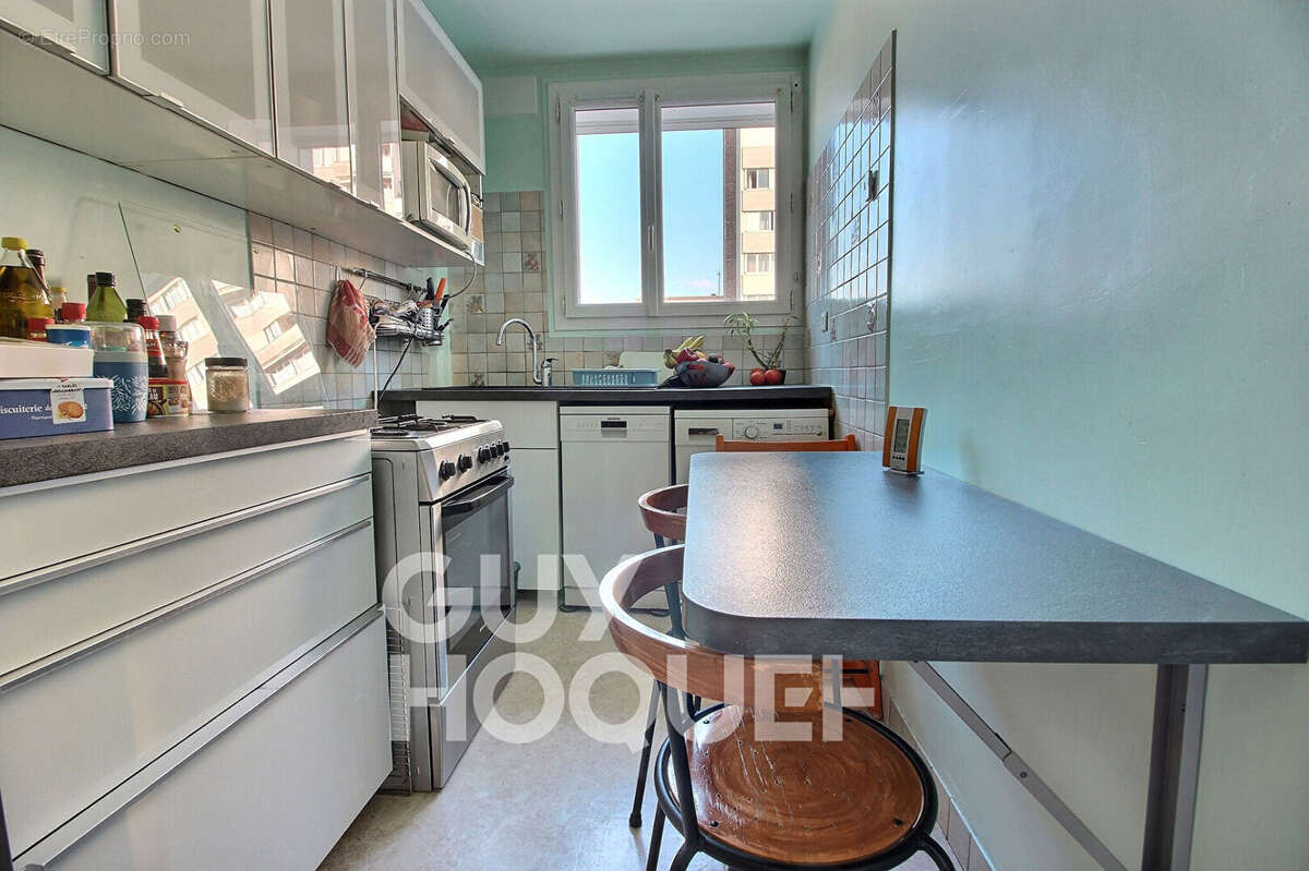 Appartement à RUEIL-MALMAISON