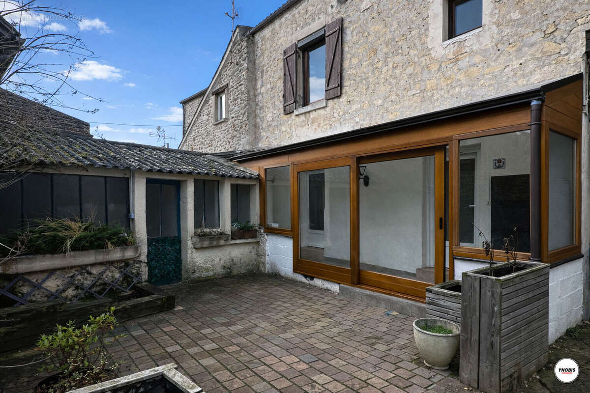 Maison à ECQUEVILLY