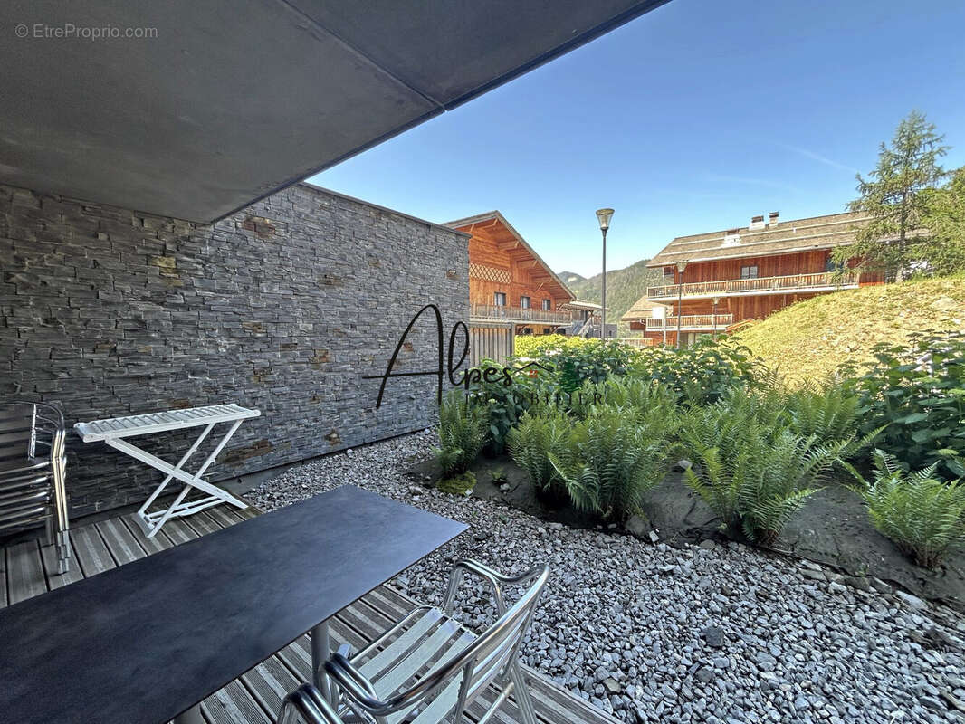 Appartement 54 m² à La Clusaz  - photo 2