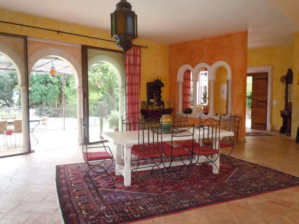 Maison type Hacienda Nimes Garrigue - photo 2