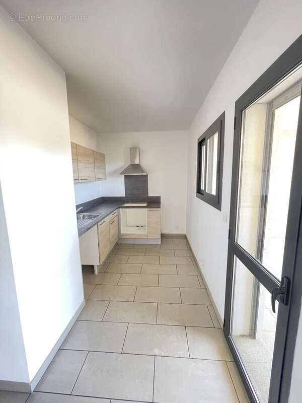 Appartement 3p  70m2 avec terrasse et parking - photo 4