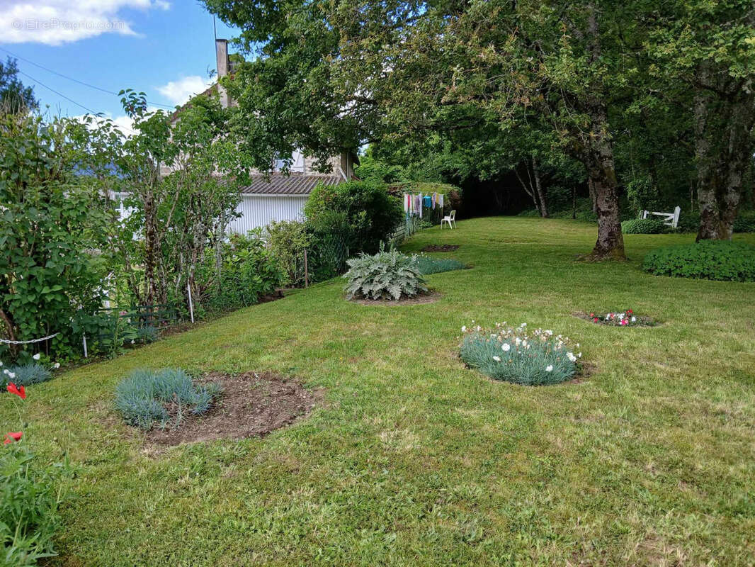 Maison à SAINT-DIZIER-LEYRENNE
