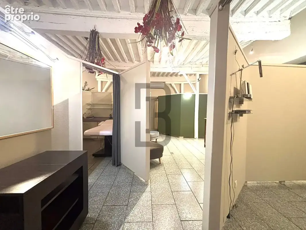 Commerce 110 m² à vendre à Carcassonne (11000) - photo 2