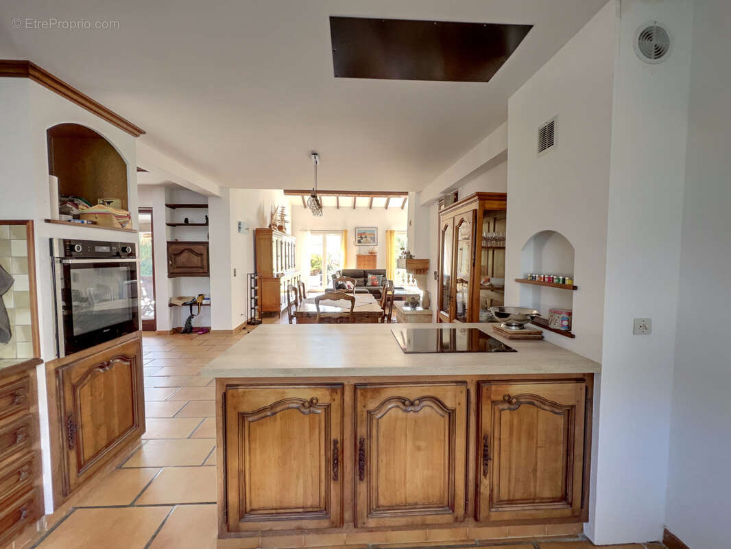 Maison à SAUSSET-LES-PINS