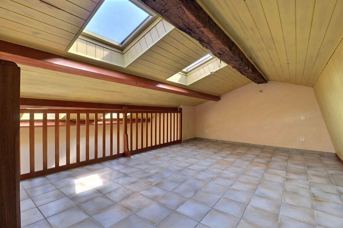 Maison à SAINT-PRIVAT-DES-PRES
