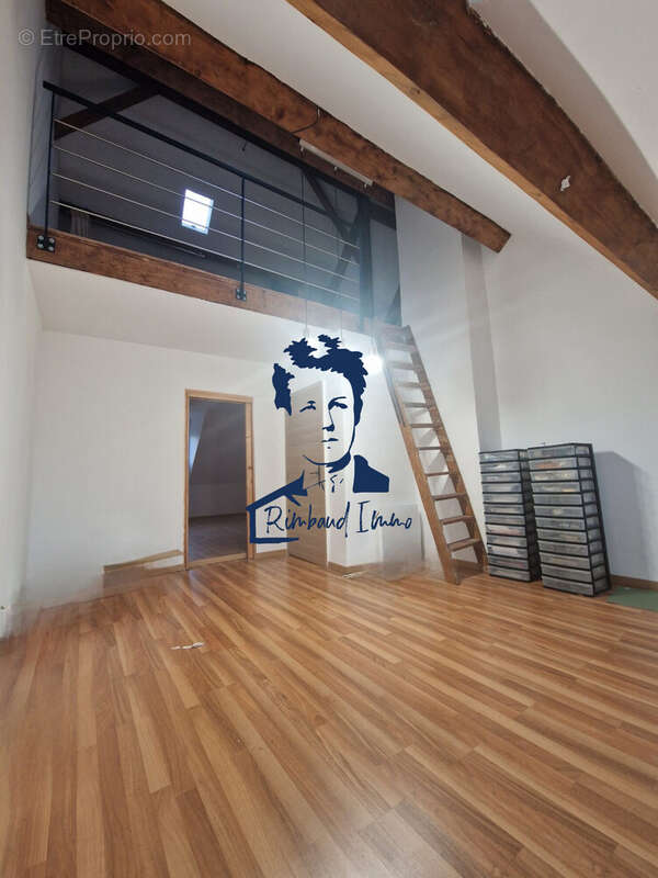 Appartement à SEDAN