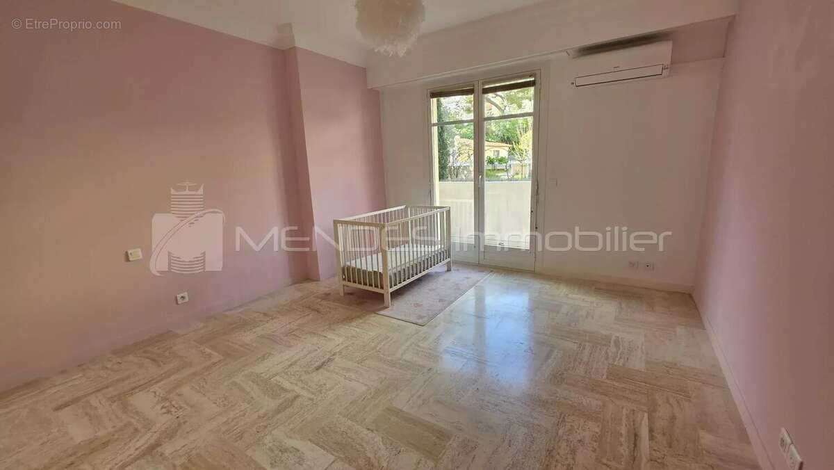 Appartement à CAP-D'AIL