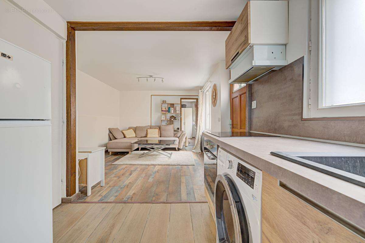 Appartement à VILLEMOMBLE