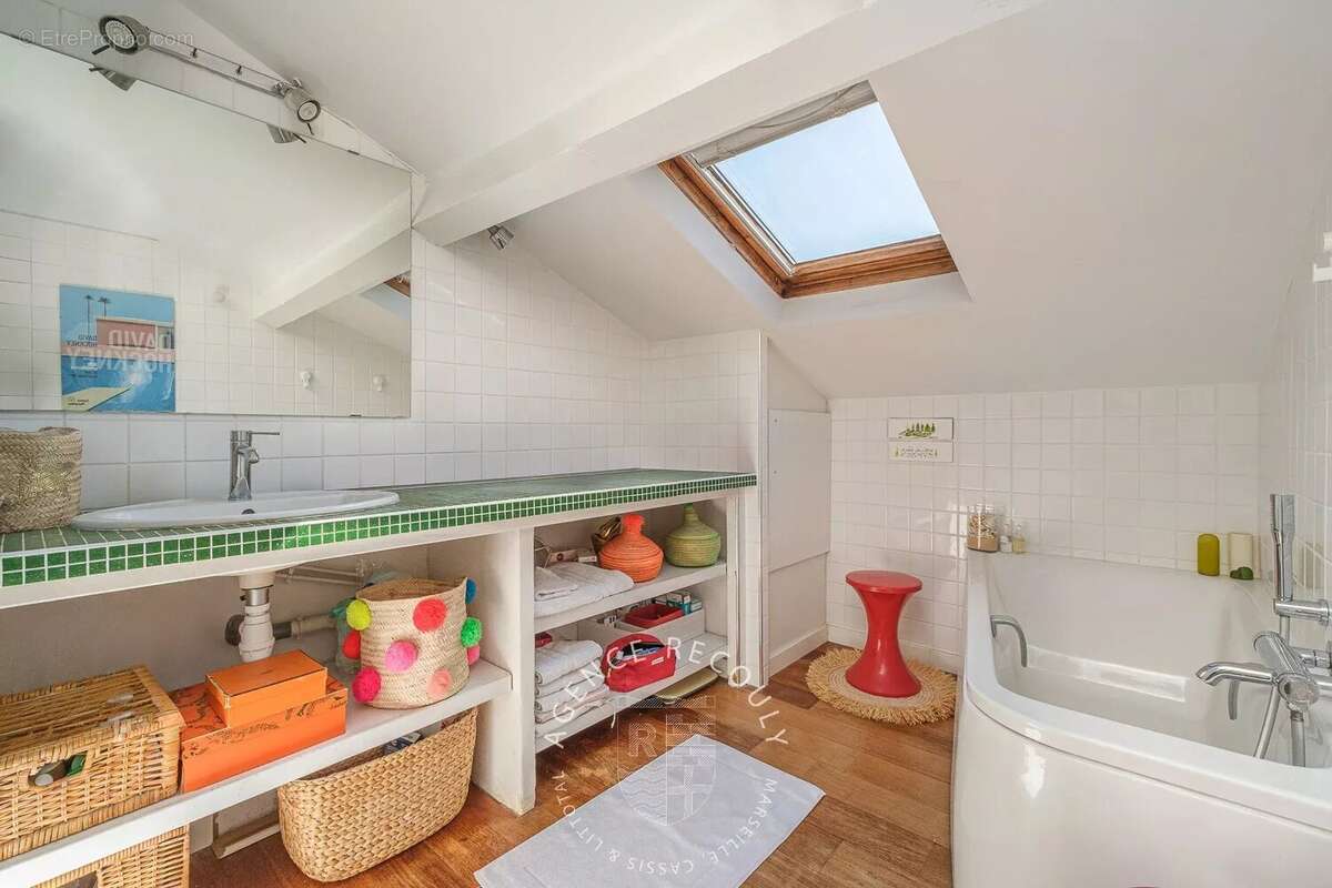 Maison à MARSEILLE-7E
