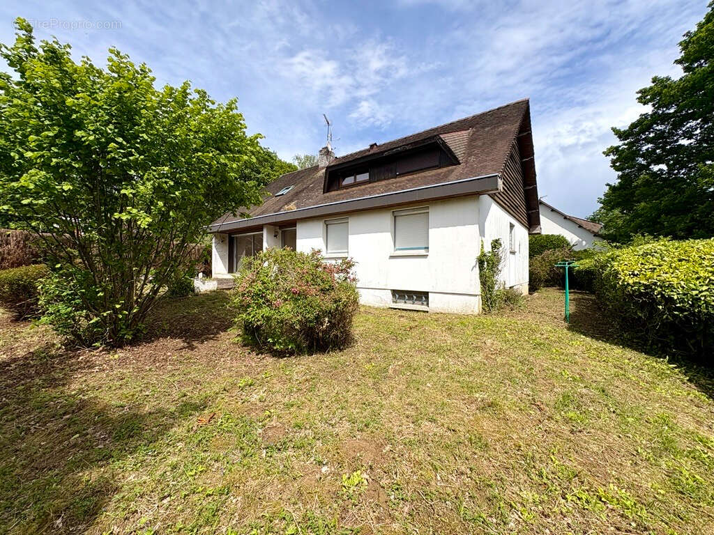 Maison 8 pièces 210 m2 - charleville-mézières - photo 10