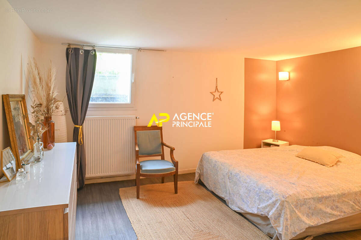 Maison à SARTROUVILLE