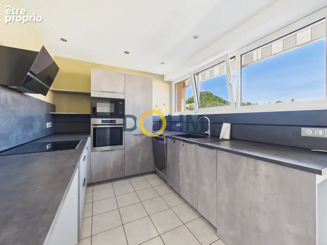 Appartement à LE PUY-EN-VELAY