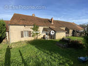 Maison à NAN-SOUS-THIL
