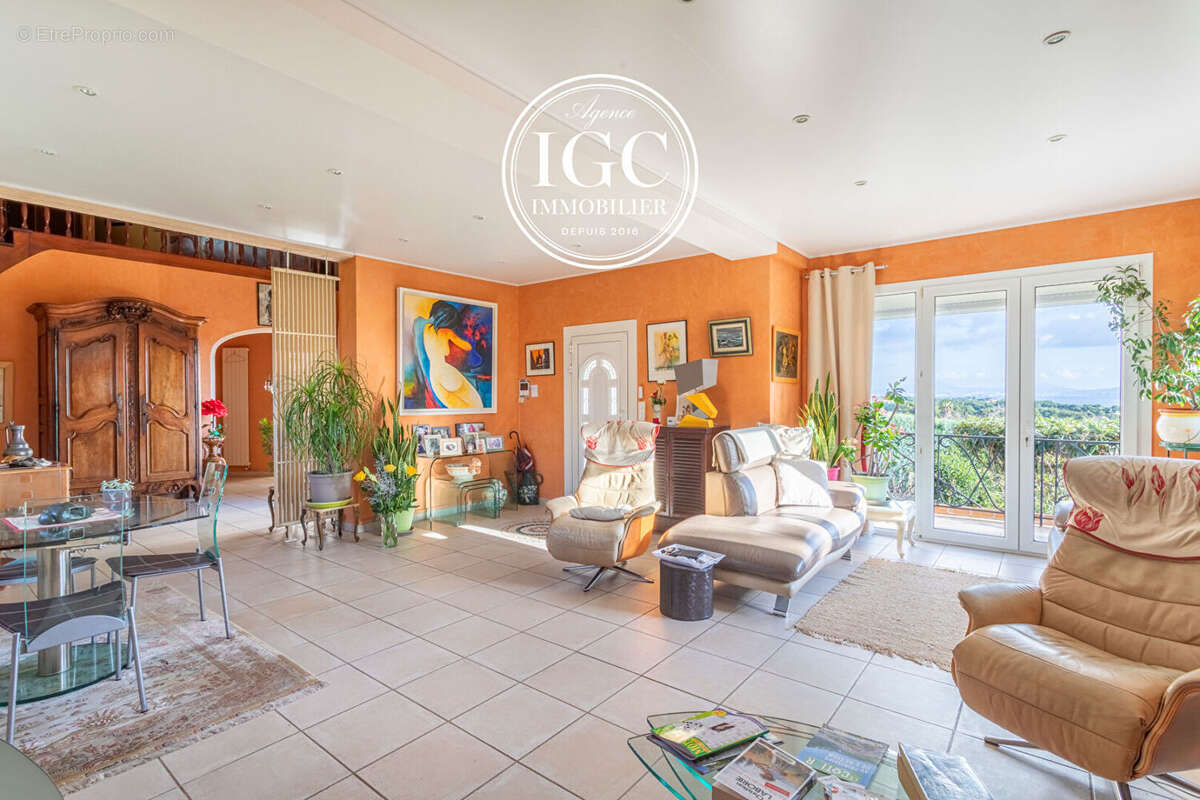 Maison de Prestige à Sausset-les-Pins  Vue Mer Panoramique  180 m² sur 1960 m² de terrain - photo 13