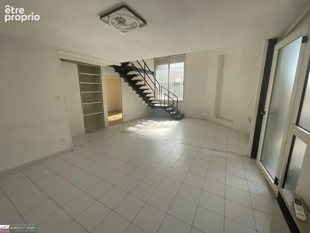Appartement 3 pièces 99 m² · à Beziers · 99 m² · 105 000 €