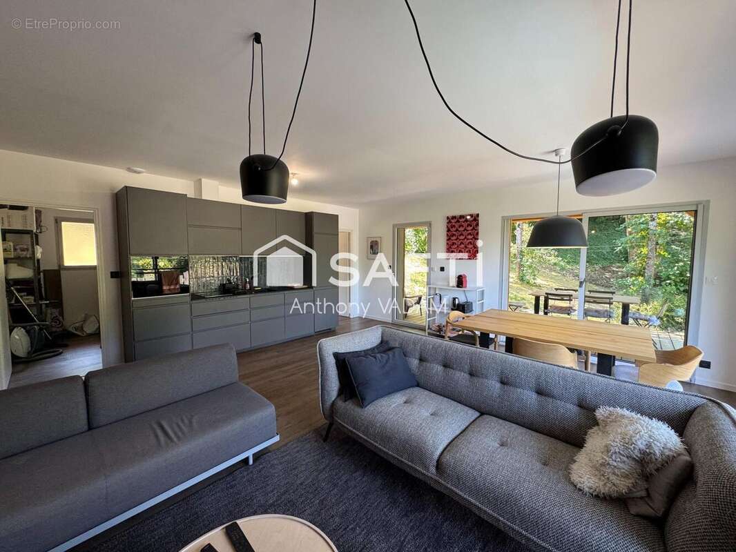 Maison 98 m² à Salins-Les-Bains  - photo 5