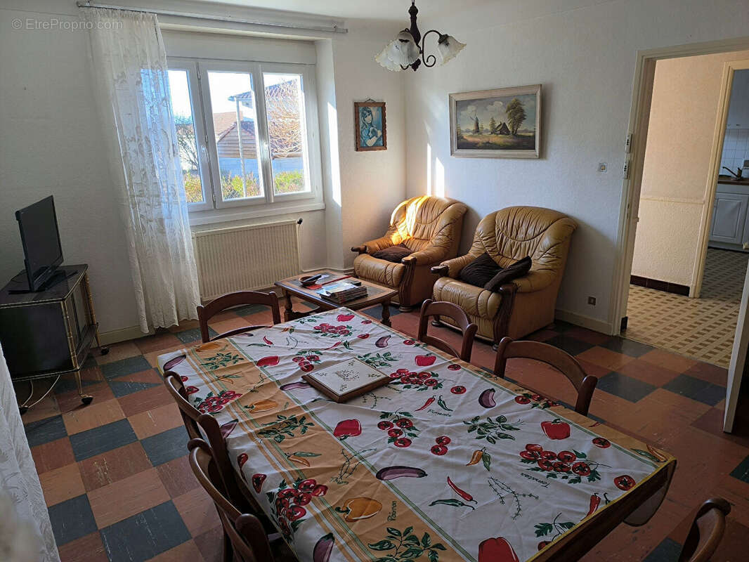 Maison à CAPDENAC-GARE