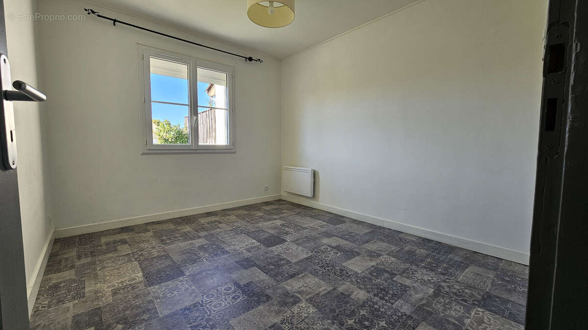 Maison à BLANQUEFORT