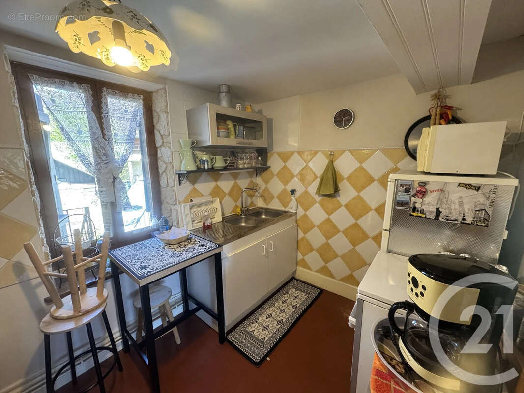 Maison à NUARS