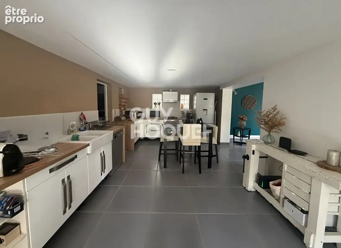 Maison  5 pièce(s) 160 m2 sur un terrain de 484m² à Veneux-les-Sablons - photo 9
