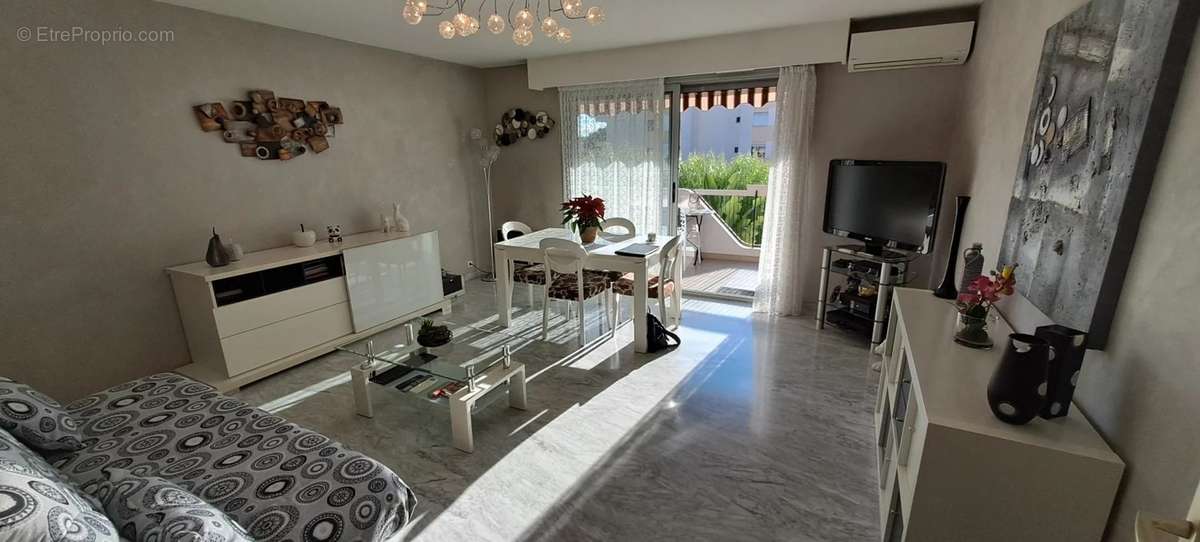 Appartement à CAGNES-SUR-MER