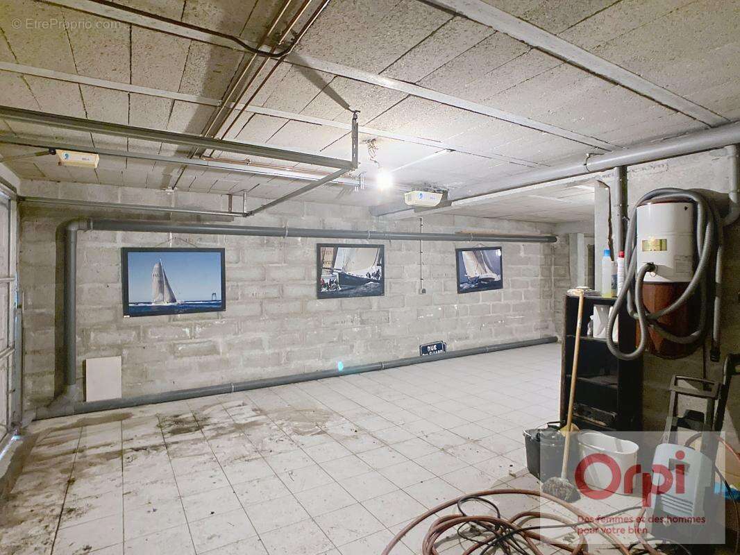 Maison à ISSY-LES-MOULINEAUX