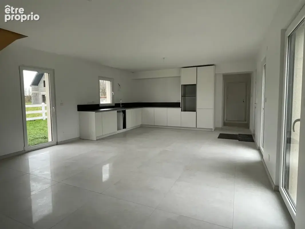 Maison 4 pièces 100 m² à vendre à Thiberville (27230) - photo 3