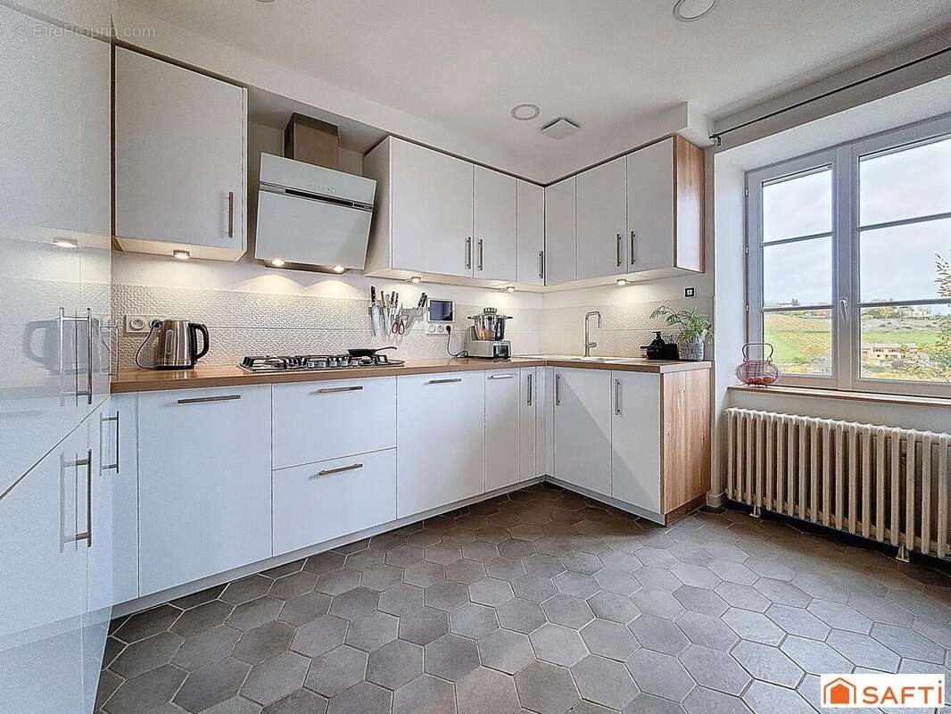 Photo 4 - Maison à THEIZE