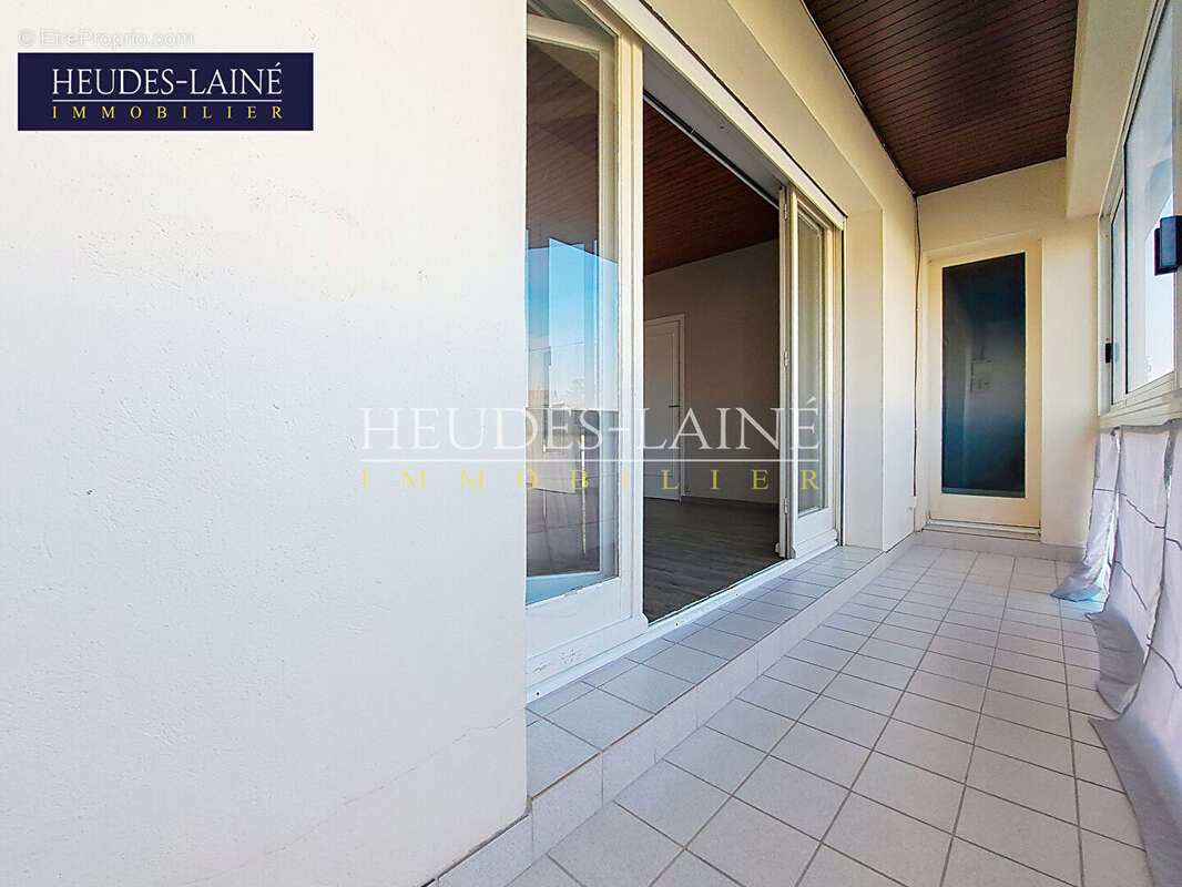 Appartement à SAINT-PAIR-SUR-MER