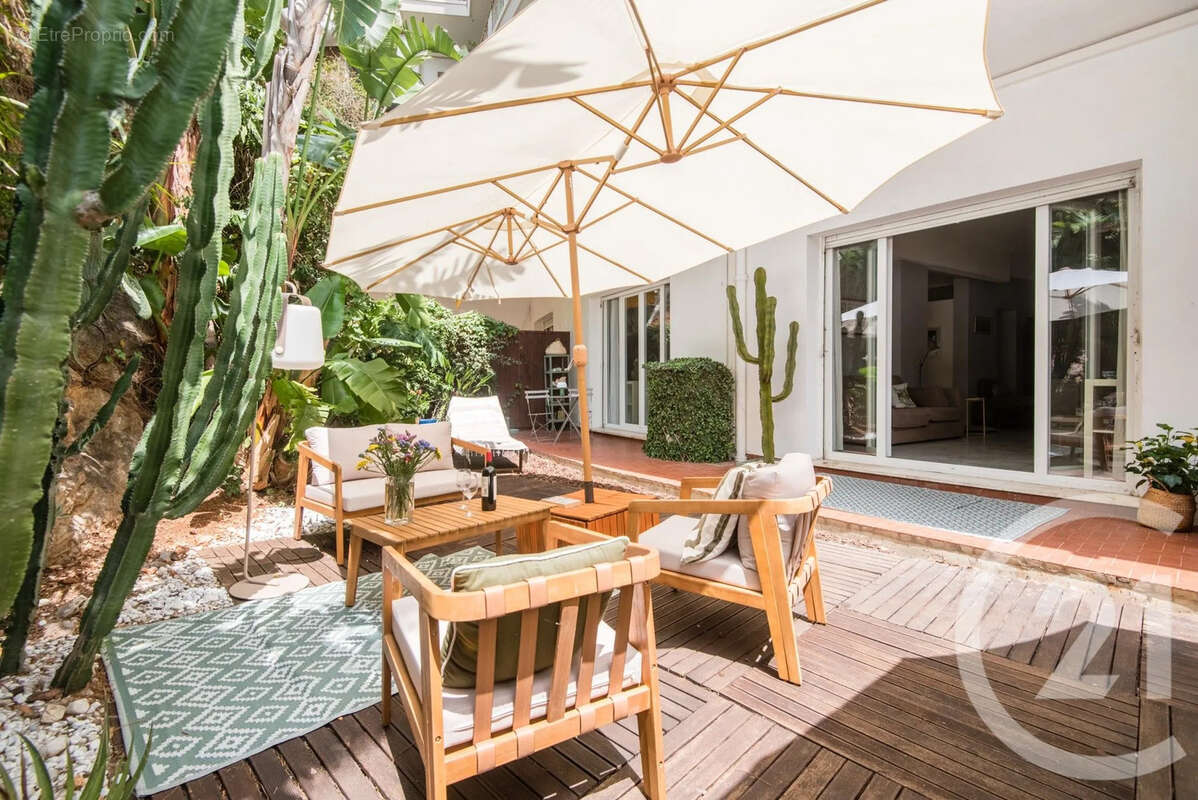 Appartement 76 m² à Nice  - photo 18