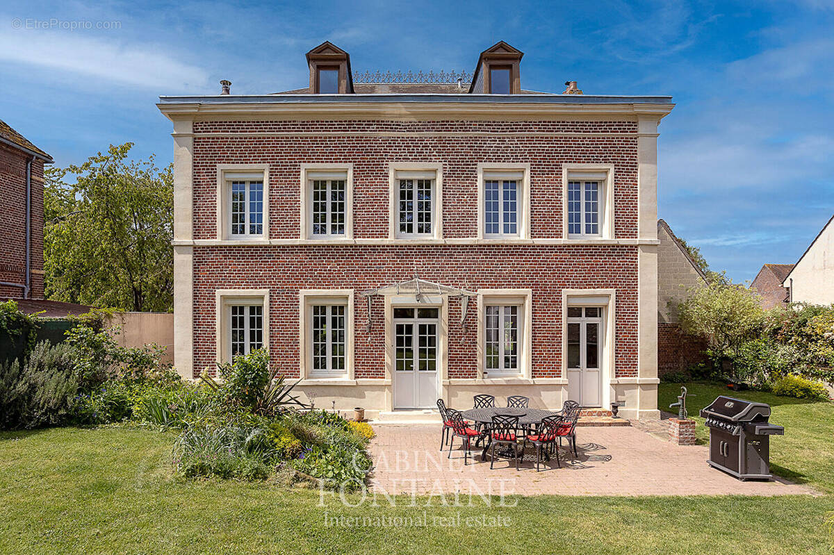 Maison à NIVILLERS