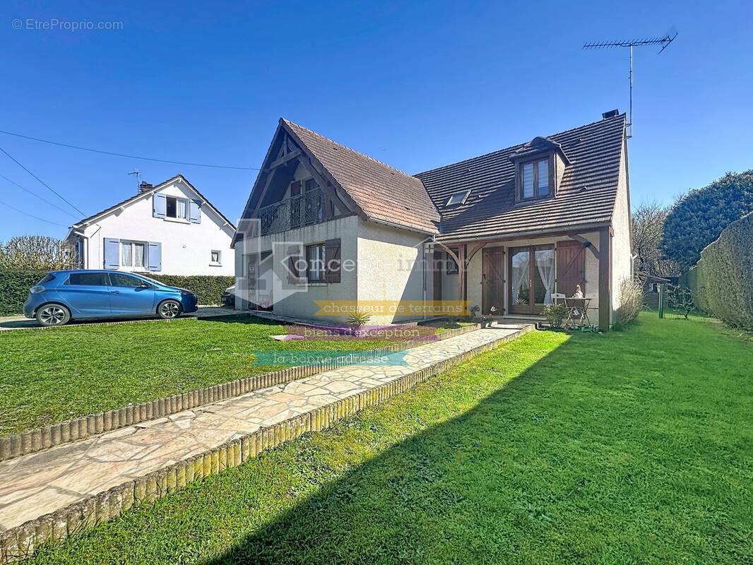 n°1 - Maison à CLERMONT