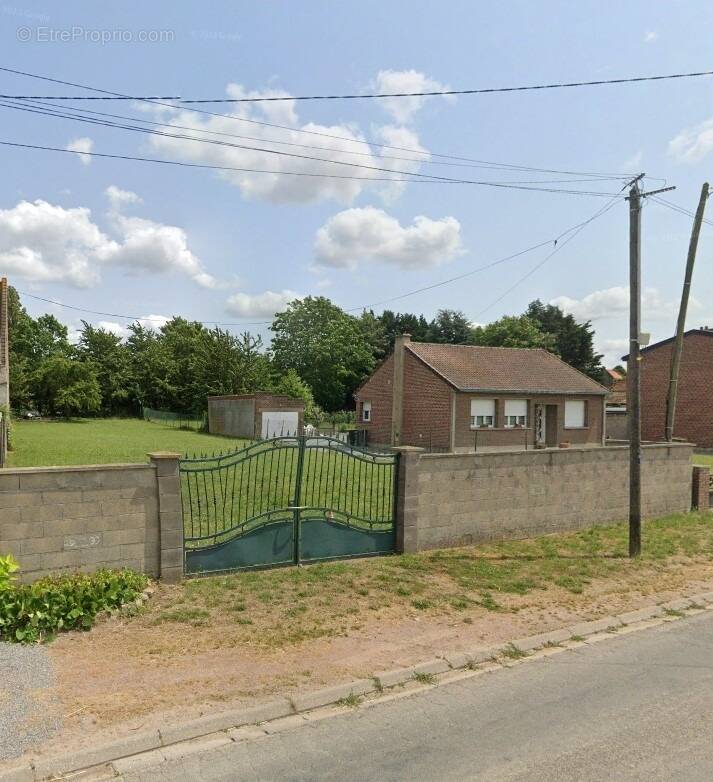 Terrain à CAMBRAI