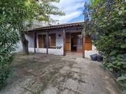 Maison à COURTHEZON