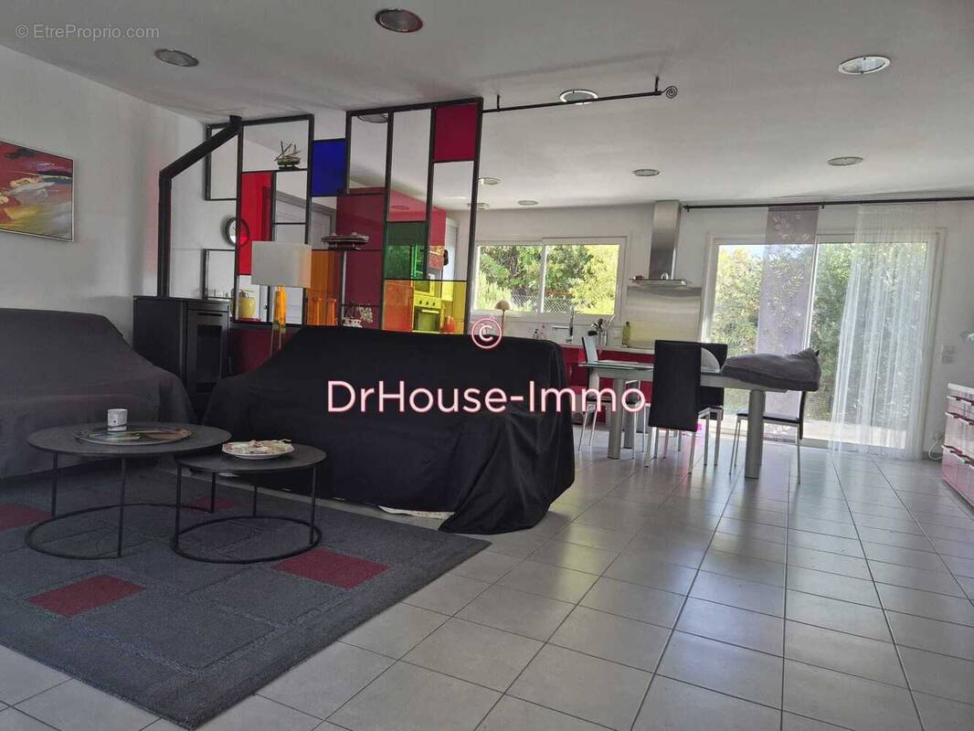 Maison 137 m² à Joue-Les-Tours  - photo 1