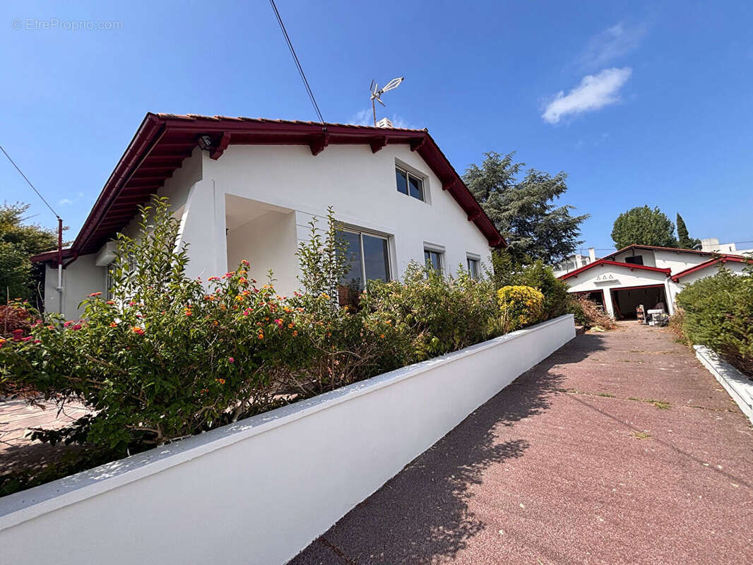 Maison 122m²  proche Centre ville - photo 2