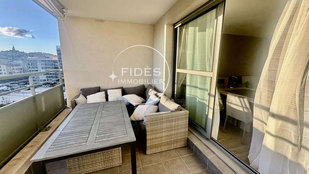 Appartement à MARSEILLE-8E
