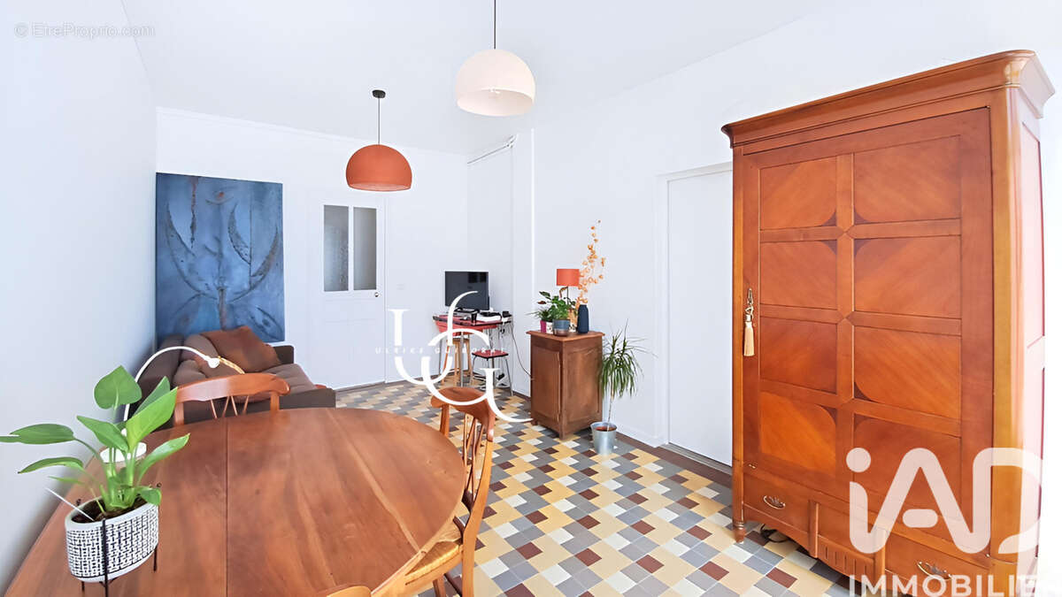 Photo 2 - Appartement à BOURG-LA-REINE