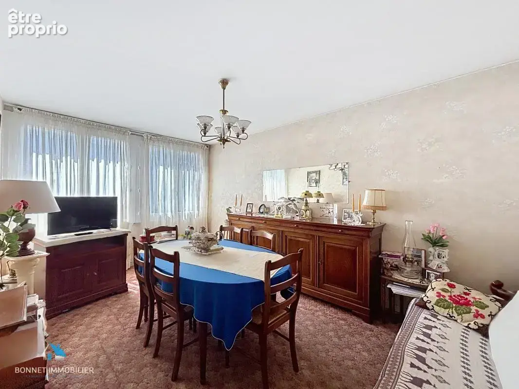 Appartement loué - proche : Stade Marcel Michelin - Le Pic - photo 2